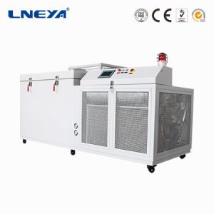 工业生产中冷冻工件的工业冰箱-过盈装配箱